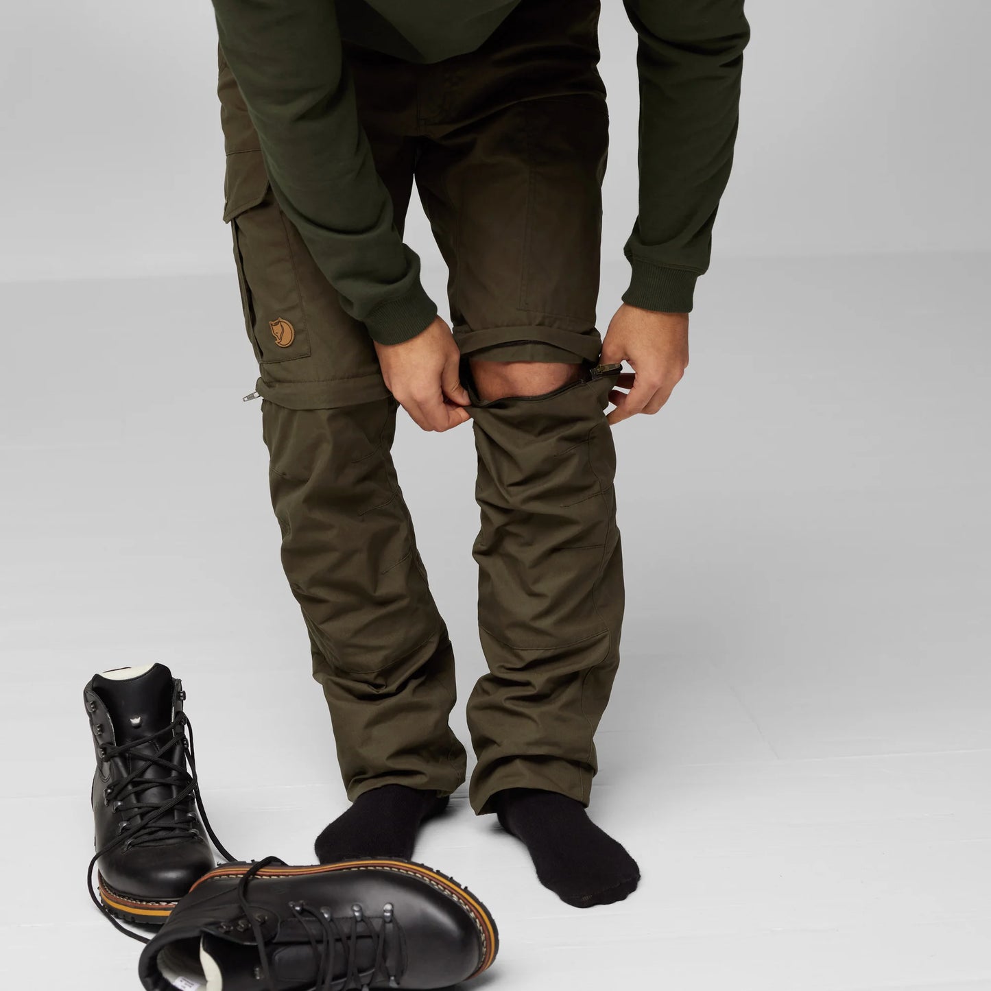 Karl Pro Zip-off Trousers M